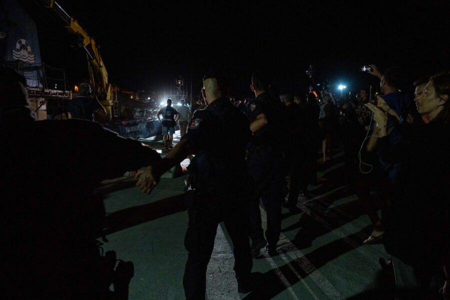 19 Sea Watch 3 Arriving Lampedusa Standoff Carola Rackete Mediterranean Selene Magnolia